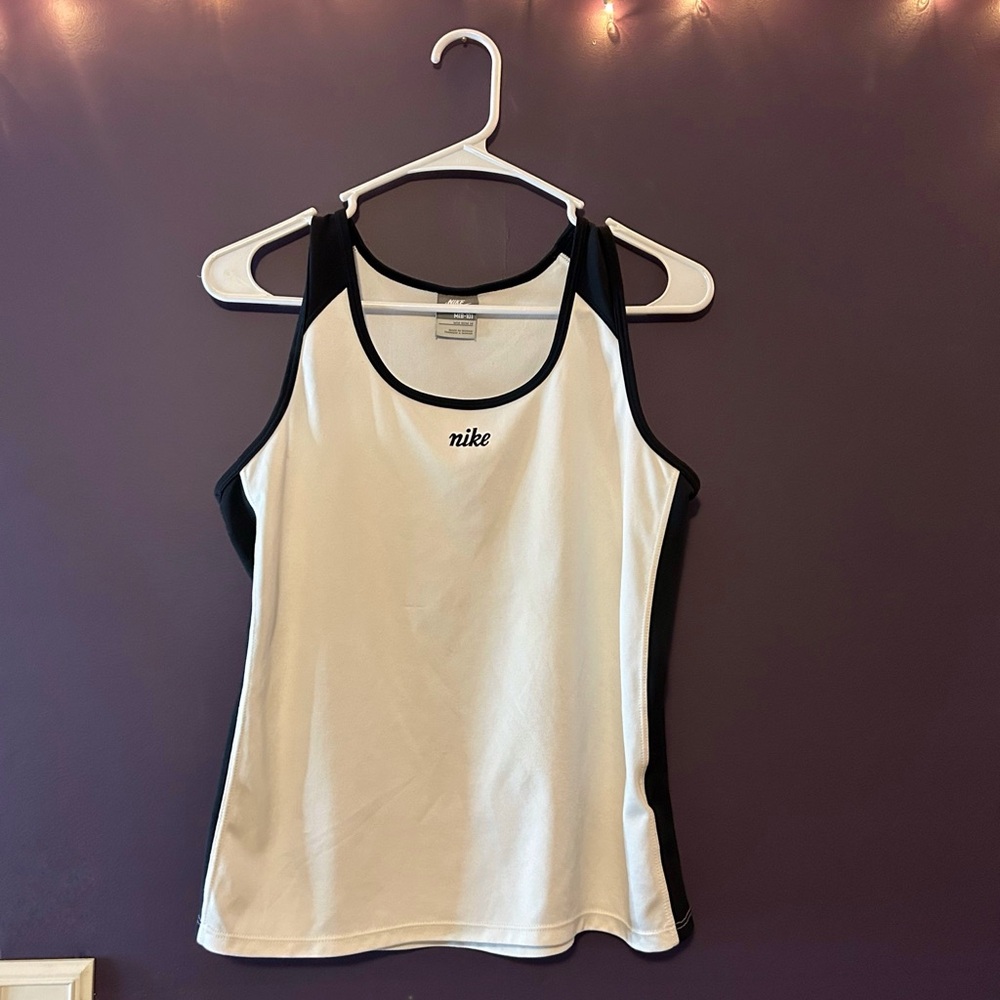 Nike active wear top